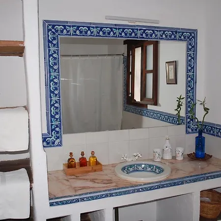 Hacienda Dos Olivos Country house *