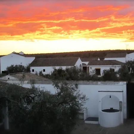 Hacienda Dos Olivos Country house